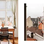 Unique Apartment-romantic Street-easy Check-in Apartmán *