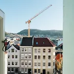 Unique Apartment-romantic Street-easy Check-in Bergen