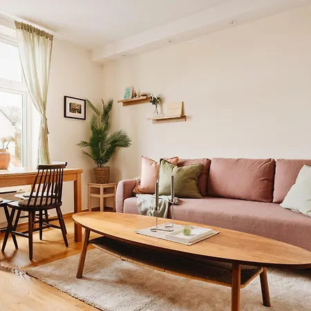 Unique Apartment-romantic Street-easy Check-in Берген