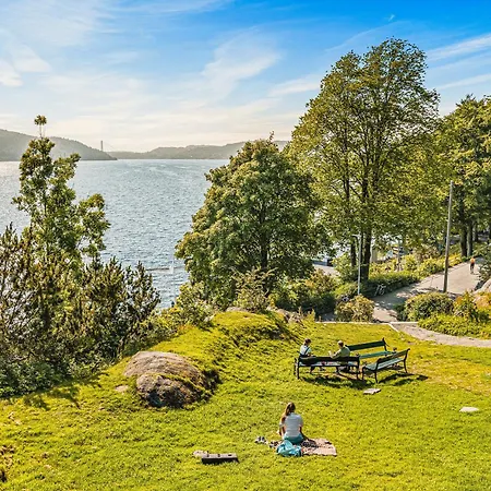 Unique Apartment-romantic Street-easy Check-in Берген